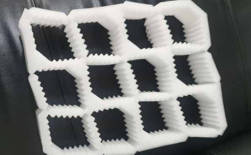 城西苹果内衬防震设计与材料选择指南